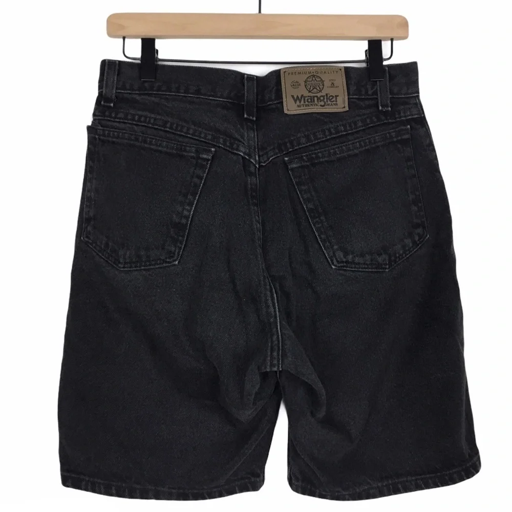 WRANGLER Women Vintage Jean Shorts High Rise Black Denim Western Rodeo Size 30